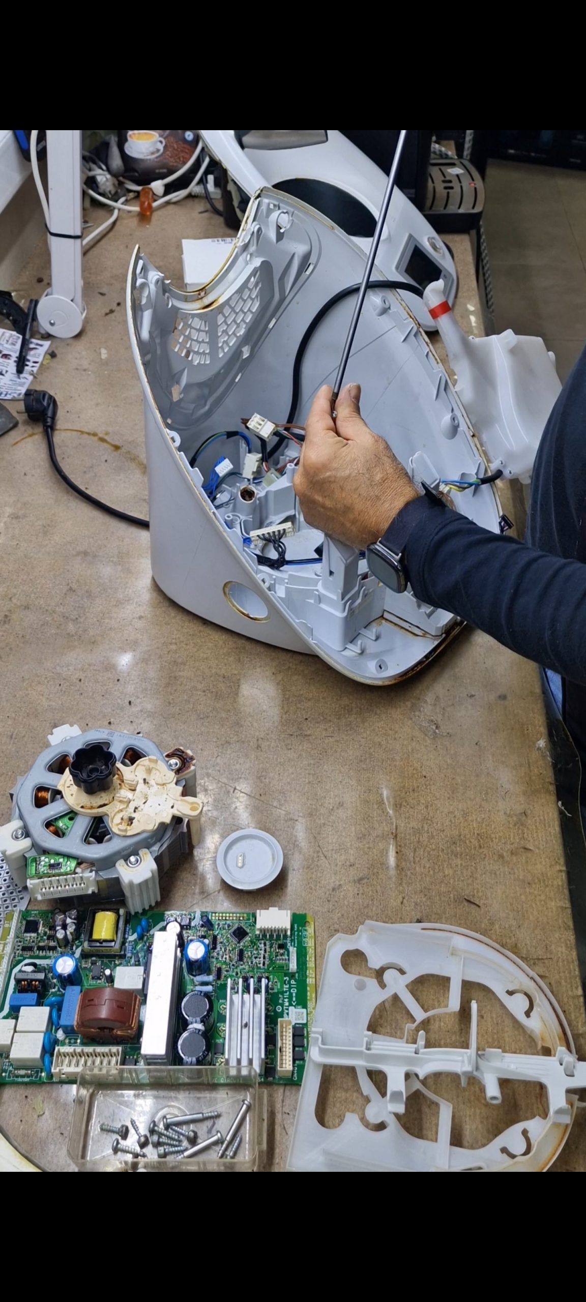 Reparación de patas de la Thermomix Tm5 en Sator Electronica